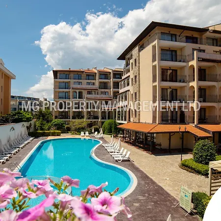 Apartment Tourist Complex Rose Village-3